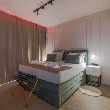 Lejlighed Center Located Cosy - 5min Walk To The Palace