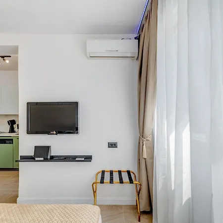 Center Located Cosy - 5min Walk To The Palace Split