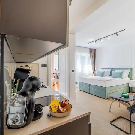 Center Located Cosy - 5min Walk To The Palace Split
