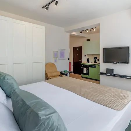 Center Located Cosy - 5min Walk To The Palace Lejlighed Split
