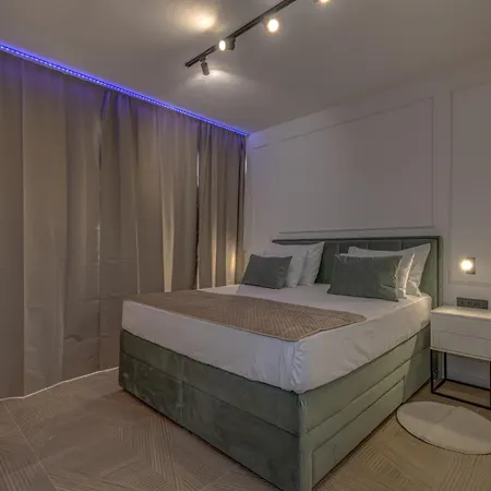 Center Located Cosy - 5min Walk To The Palace * スプリト