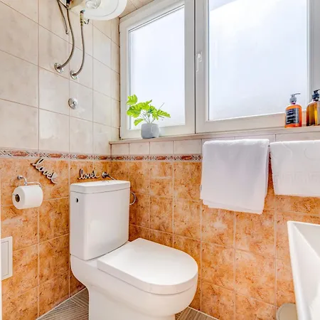 Center Located Cosy - 5min Walk To The Palace Lejlighed *